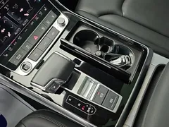 2022 Audi Q7 45 TDI Quattro — фото 8