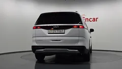 2023 Kia Carnival Diesel 9-Seater Prestige — фото 4