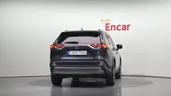 2023 Toyota RAV4 2,5 4WD Hybrid LTD, серый — фото 4
