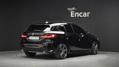 2023 BMW 1-Series 120i M Sports — фото 2