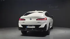 2023 BMW X4 xDrive20i M Sport — фото 4