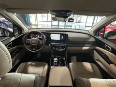 2023 Kia Carnival Diesel 9-Seater Noblesse — фото 19