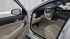 2022 Genesis G70 Gasoline 2.0T 2WD — фото 10