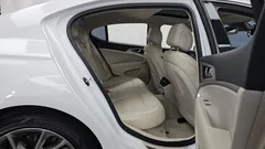 2022 Genesis G70 Gasoline 2.0T 2WD — фото 12