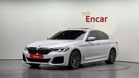 2023 BMW 5-Series 520i M Sport