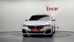 2023 BMW 5-Series 520i M Sport — фото 3