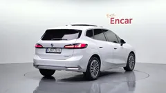 2022 BMW 2-Series 218d Luxury, белый — фото 2