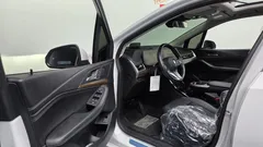 2022 BMW 2-Series 218d Luxury, белый — фото 10