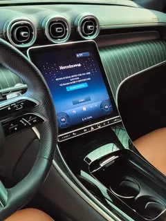 2023 Mercedes-Benz GLC-Class GLC300 4MATIC — фото 9