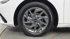2024 Hyundai AVANTE 1.6, белый — фото 5
