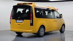 2023 Hyundai Staria L3.5 Kinder Safety Car, жёлтый — фото 2