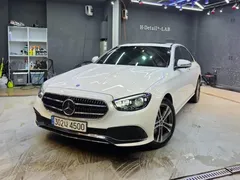 2022 Mercedes-Benz E-Class E350 4MATIC Avantgarde — фото 3