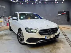 2022 Mercedes-Benz E-Class E350 4MATIC Avantgarde — фото 5
