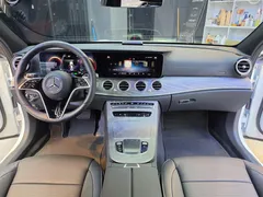 2022 Mercedes-Benz E-Class E350 4MATIC Avantgarde — фото 9