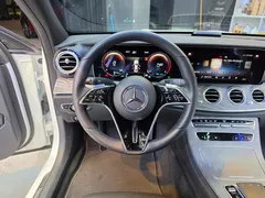 2022 Mercedes-Benz E-Class E350 4MATIC Avantgarde — фото 15