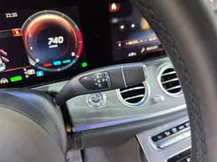 2022 Mercedes-Benz E-Class E350 4MATIC Avantgarde — фото 16