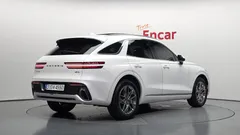 2023 Genesis GV70 2.5T Gasoline AWD — фото 2