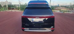2023 Kia Carnival Diesel 7-Seater Hi-Limousine — фото 4