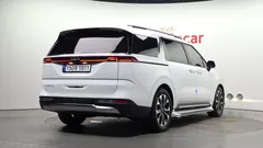 2023 Kia Carnival Gasoline 7-Seater Signature — фото 2