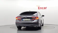 2021 Honda Accord 2.0 Hybrid Touring, серый — фото 4