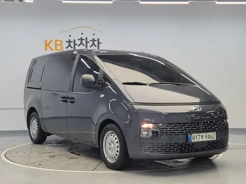 2022 Hyundai Staria Cargo 5-Seater