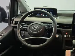 2022 Hyundai Staria Cargo 5-Seater — фото 10