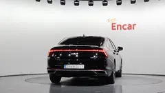 2023 Kia K8 Signature, чёрный — фото 4