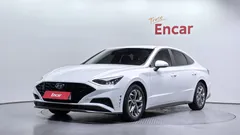 2021 Hyundai Sonata 2.0, белый — фото 1