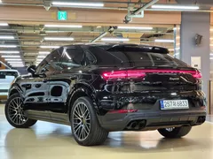 2023 Porsche Cayenne 3.0 Coupe — фото 6