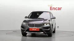 2022 BMW X1 xDrive 20i xLine — фото 3