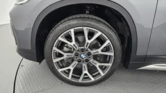 2022 BMW X1 xDrive 20i xLine — фото 5