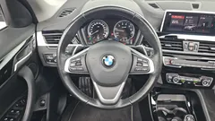 2022 BMW X1 xDrive 20i xLine — фото 13