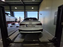 2023 Audi RS3 2.5 TFSI Quattro, белый — фото 2