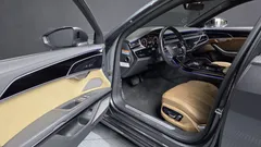 2022 Audi A8 55 TFSI Quattro LWB — фото 10