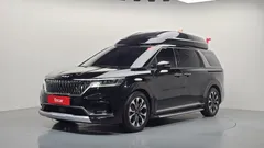 2022 Kia Carnival Gasoline 9-Seater Hi-Limousine — фото 1