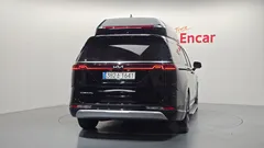 2022 Kia Carnival Gasoline 9-Seater Hi-Limousine — фото 4