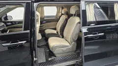 2022 Kia Carnival Gasoline 9-Seater Hi-Limousine — фото 11