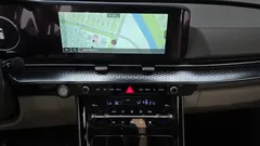 2022 Kia Carnival Gasoline 9-Seater Hi-Limousine — фото 12