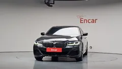 2023 BMW 5-Series 530i M Sport Package — фото 3