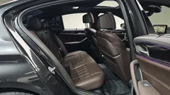 2023 BMW 5-Series 530i M Sport Package — фото 15