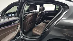 2023 BMW 5-Series 530i M Sport Package — фото 16