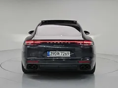 2023 Porsche Panamera 2.9 AWD Platinum Edition — фото 3