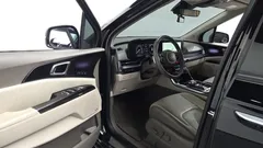 2023 Kia Carnival Diesel 9-Seater Hi-Limousine — фото 10
