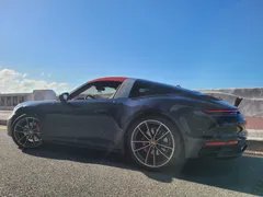2023 Porsche 911 Targa 4, чёрный — фото 12