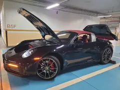 2023 Porsche 911 Targa 4, чёрный — фото 15