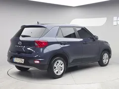 2023 Hyundai Venue 1,6 Premium — фото 4