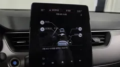 2023 Renault-KoreaSamsung XM3 1.6 E-TECH Inspire e-shifter — фото 15