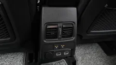2023 Renault-KoreaSamsung XM3 1.6 E-TECH Inspire e-shifter — фото 19