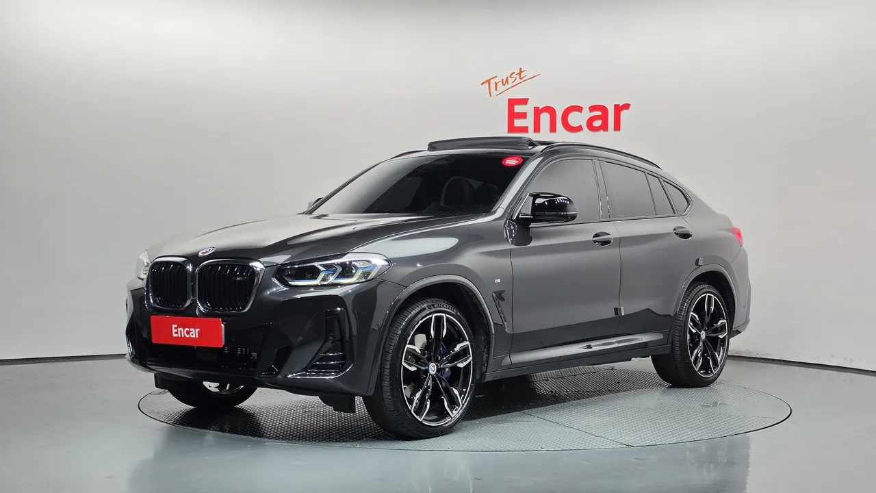 2023 BMW X4 xDrive M40i