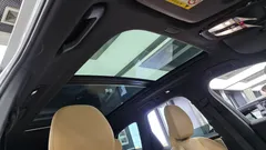 2024 Volvo XC60 B6 Ultimate Bright, белый — фото 17